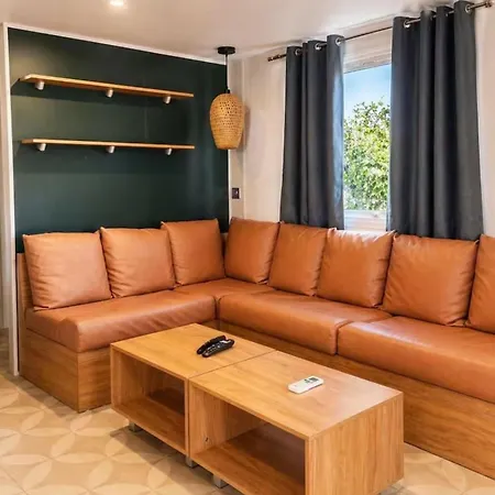 Mobilhome 3 à En Roussillon Canet-en-Roussillon